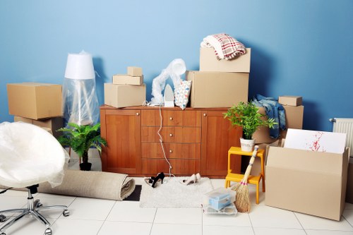 Flat move with careful handling on a Bowespark street